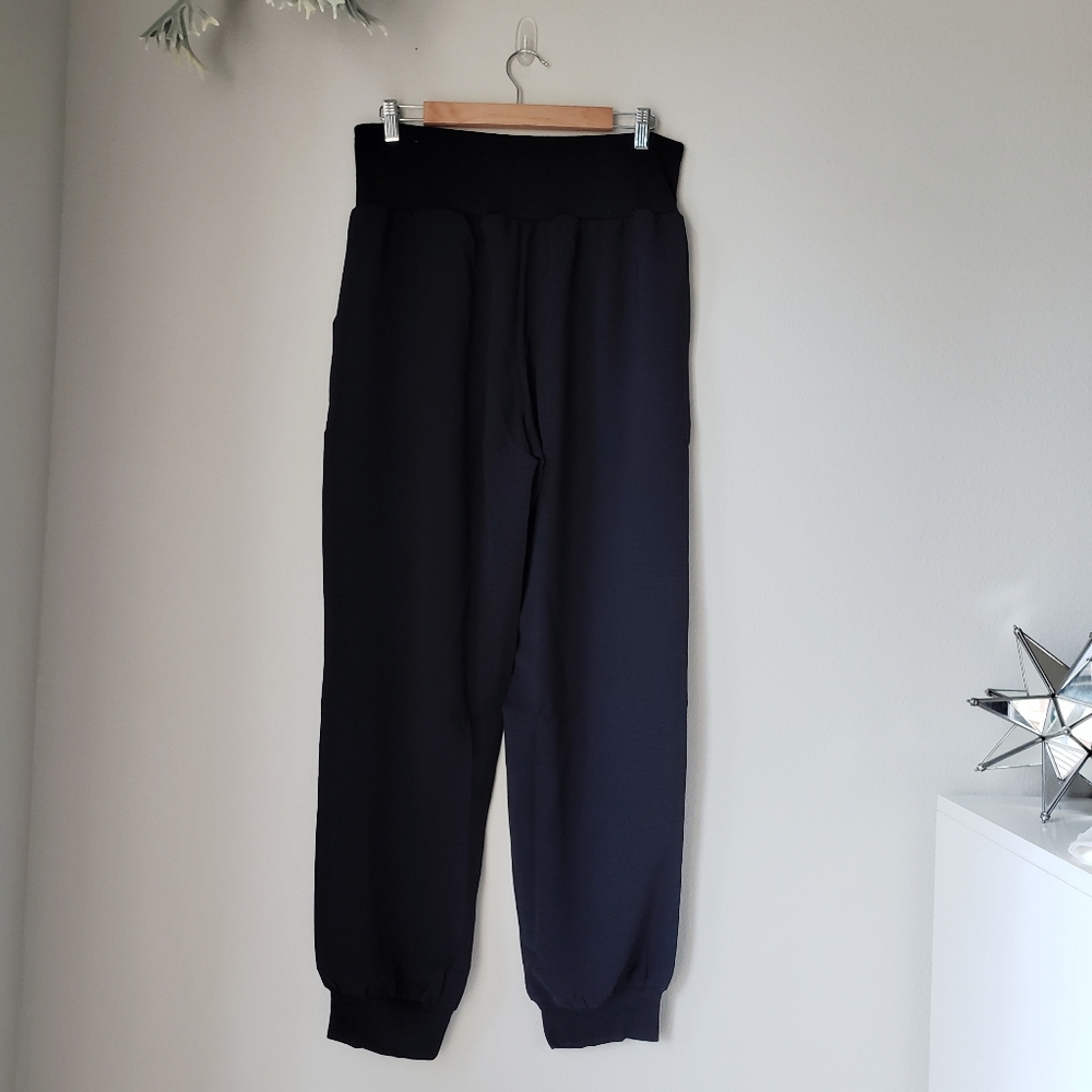 High Rise Lightweight Joggers - Picture 3 of 10